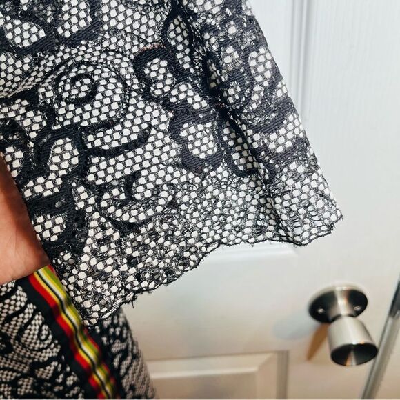 Nicole Miller Floral Lace Overlay Multicolor Side Stripe Midi Dress Black M - Picture 7 of 12